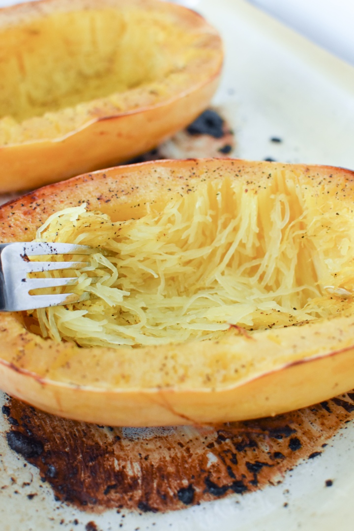 How to Cook Spaghetti Squash [the best way]
